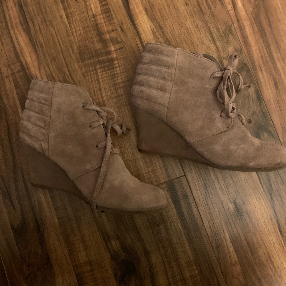 Dolce Vita wedge bootie